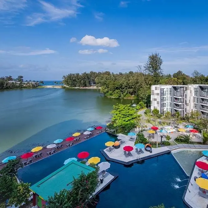 Cassia Phuket LGBTQ+ Friendly ในภูเก็ต